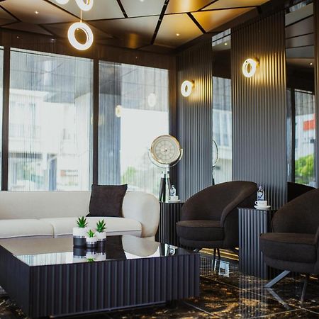 Quala Hotels & Lounge أكساراي المظهر الخارجي الصورة