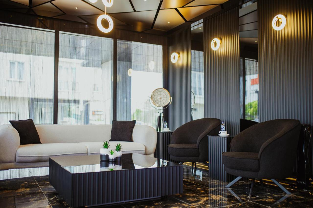 Quala Hotels & Lounge أكساراي المظهر الخارجي الصورة