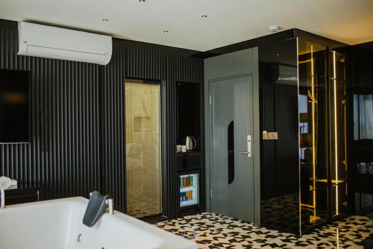 Quala Hotels & Lounge أكساراي المظهر الخارجي الصورة